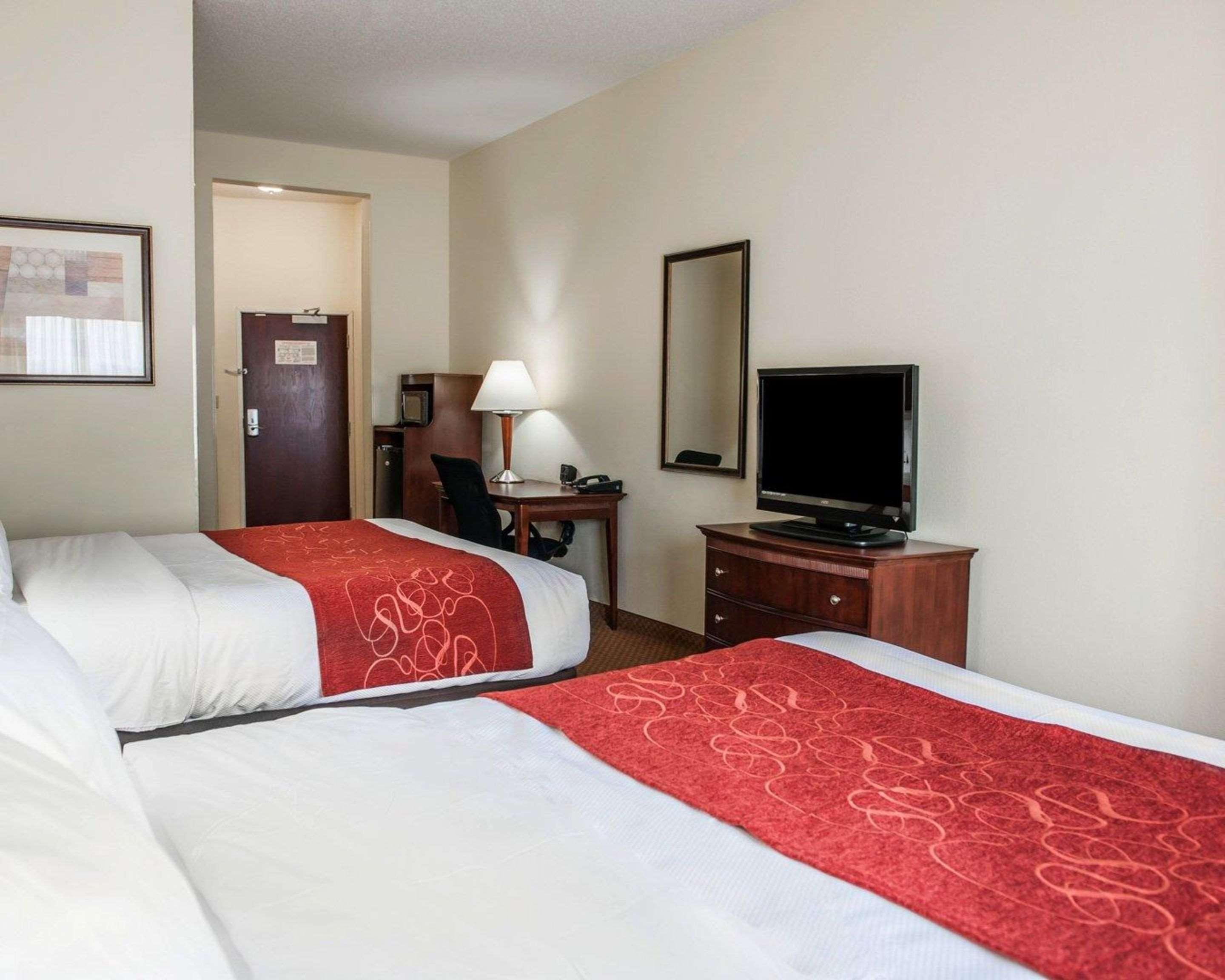 Comfort Suites Near Indianapolis Airport Ngoại thất bức ảnh