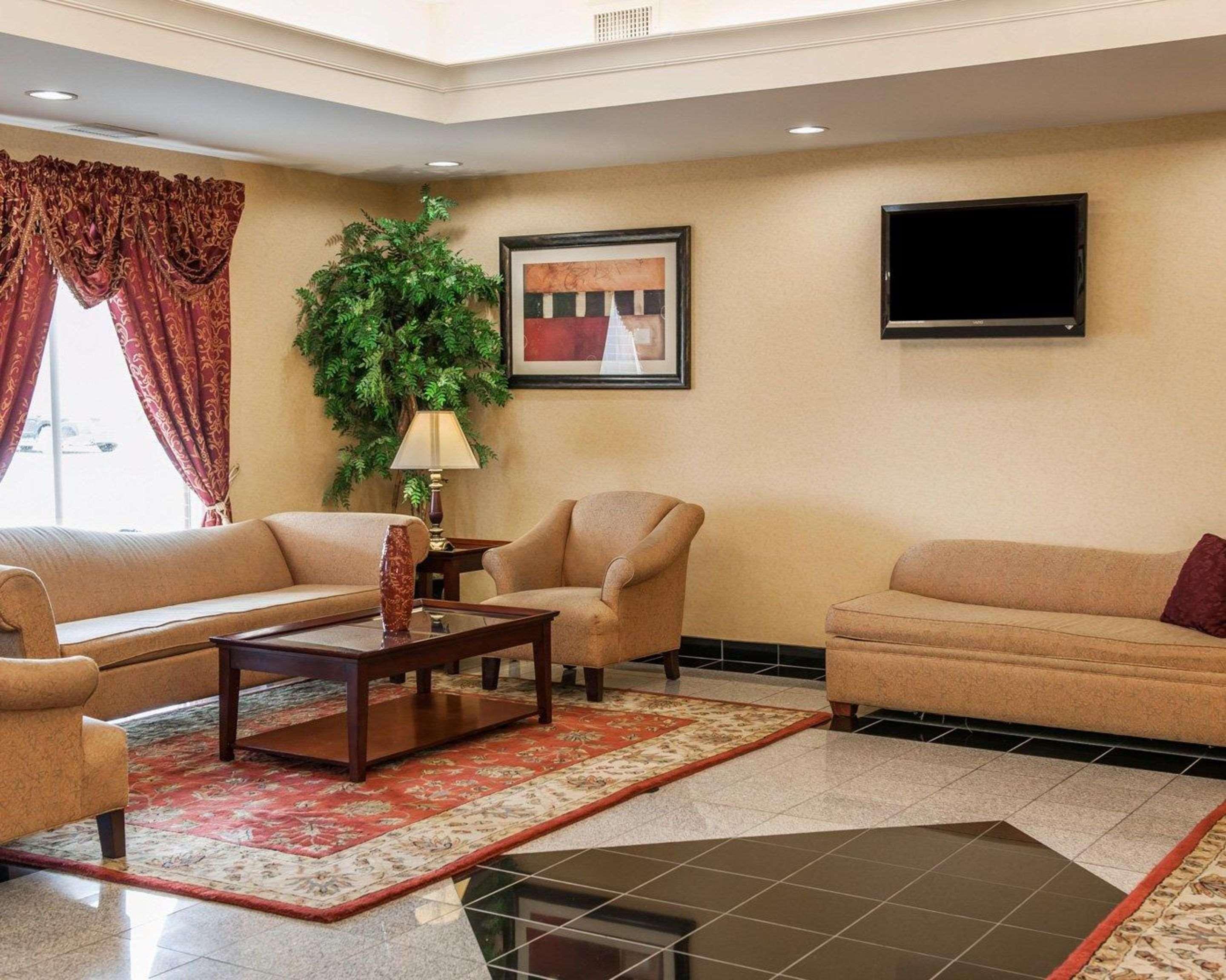 Comfort Suites Near Indianapolis Airport Ngoại thất bức ảnh