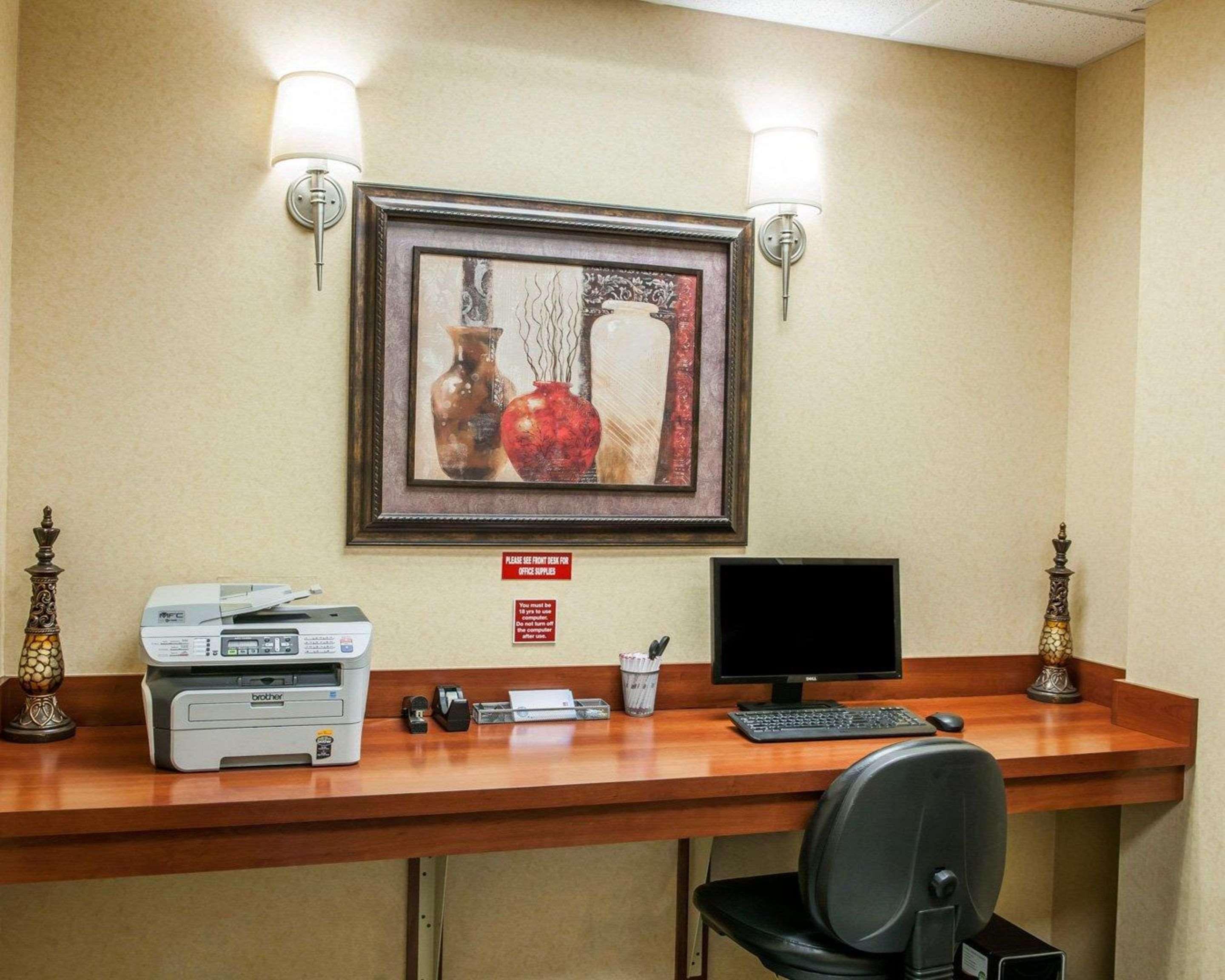 Comfort Suites Near Indianapolis Airport Ngoại thất bức ảnh