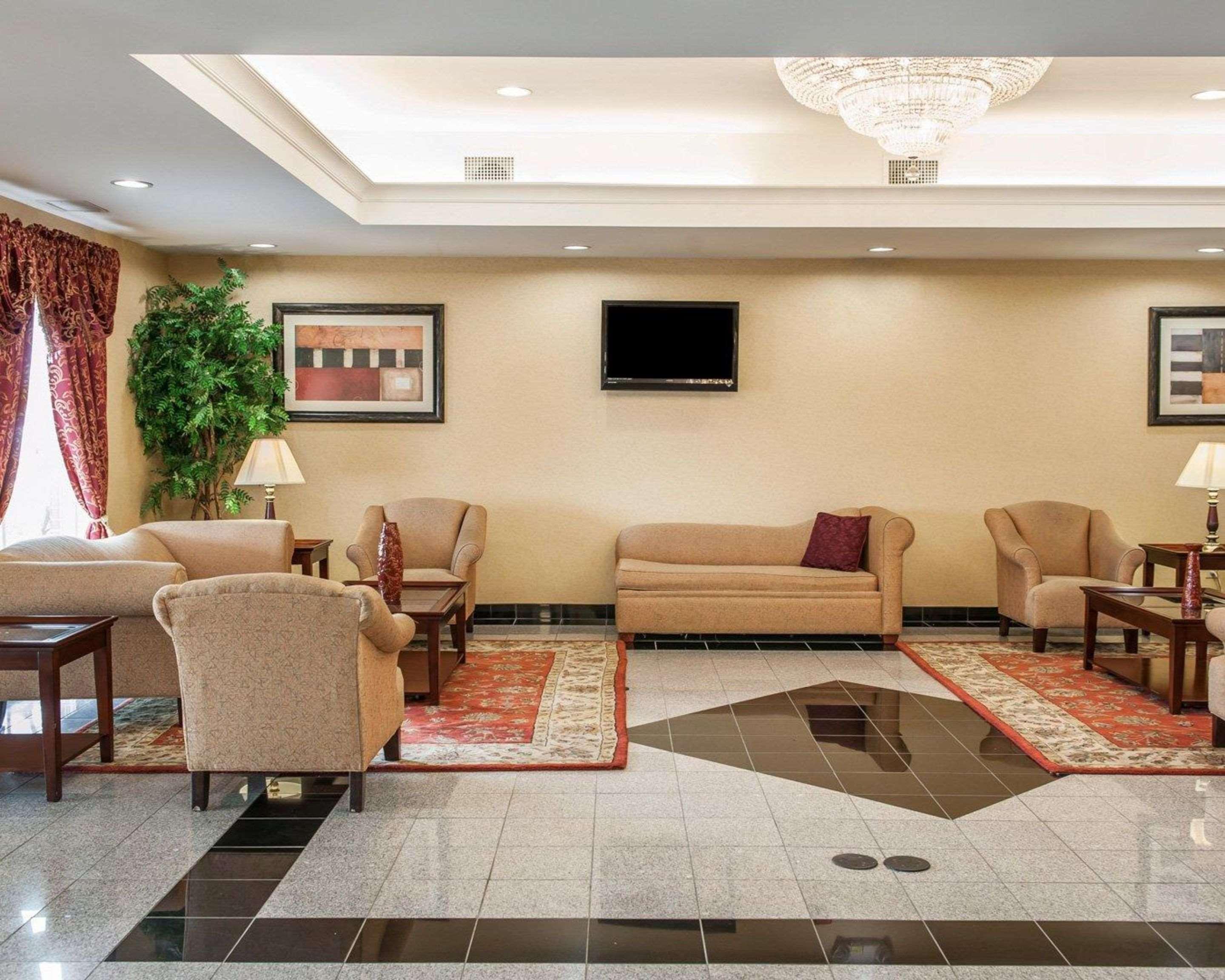 Comfort Suites Near Indianapolis Airport Ngoại thất bức ảnh