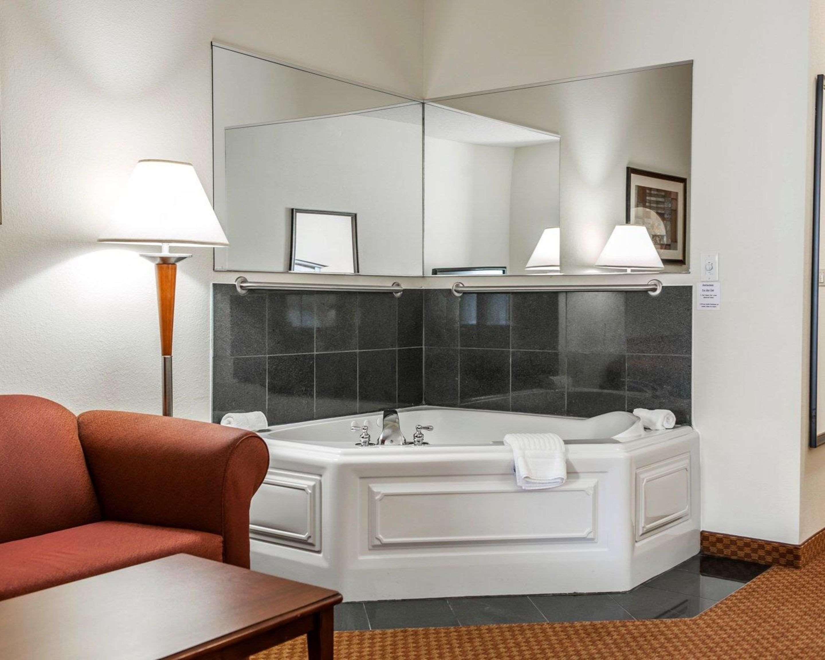 Comfort Suites Near Indianapolis Airport Ngoại thất bức ảnh
